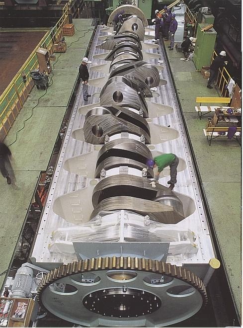 اگر عجایب هفتگانه دنیا مجدداً به روز آوری گردند مطمئناWärtsilä-SulzerRTA96-C بزرگترین موتور دیزل دنیا در این لیست قرار خواهد گرفت. این موتور توسط یک شرکت ژاپنی ساخته شده كه از عجایب مهندسی دنیا می باشد. این موتور عظیم الجثه در دو نسخه 6 سیلندر و 14 سیلندر ساخته می شود.